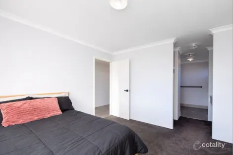 Property photo of 18 Hollingworth Drive Aveley WA 6069