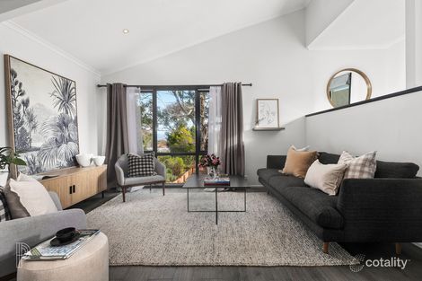 Property photo of 15 Macquoid Place Kambah ACT 2902