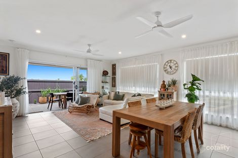 Property photo of 33 Benjamen Crescent Nirimba QLD 4551