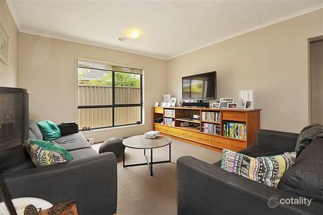 Property photo of 5 Echo Place Alfredton VIC 3350