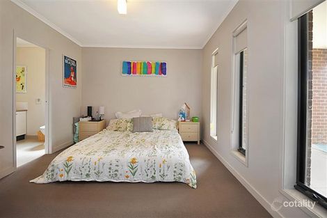 Property photo of 5 Echo Place Alfredton VIC 3350