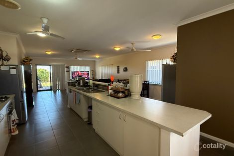 Property photo of 19 Walker Close Millars Well WA 6714