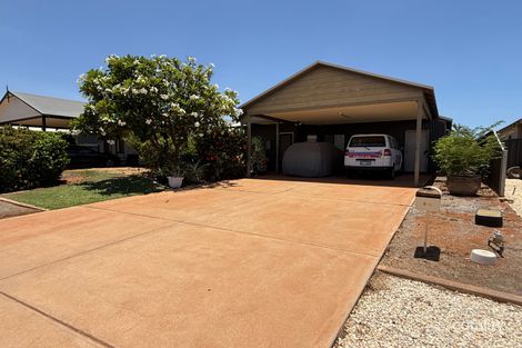 Property photo of 19 Walker Close Millars Well WA 6714
