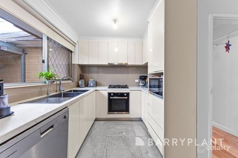 Property photo of 24 Larisa Road St Albans VIC 3021