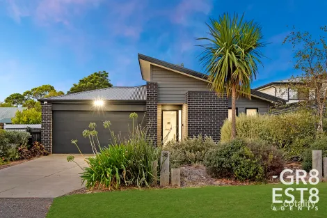 38 Koala St, Cowes, VIC 3922