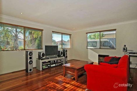 Property photo of 17 Quesnel Place Joondalup WA 6027