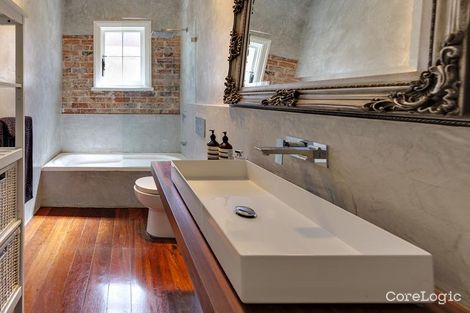 218 Ninth Ave, Inglewood, WA 6052