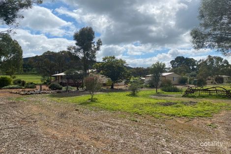Property photo of 66 Tenth Road York WA 6302