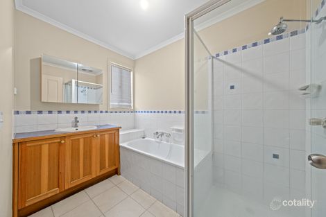 Property photo of 29 Miralie Way Cranbourne West VIC 3977