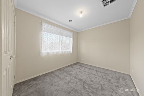 Property photo of 29 Miralie Way Cranbourne West VIC 3977