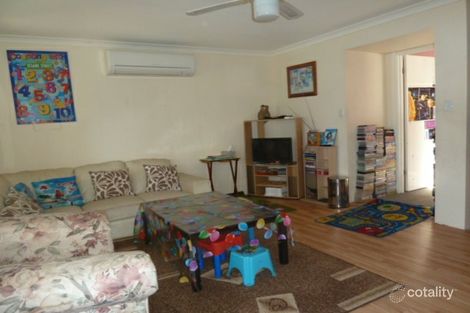 Property photo of 2 Glyndebourne Avenue Thornlie WA 6108