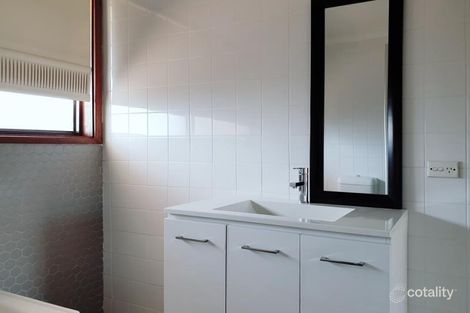 Property photo of 2/10-18 Allman Street Campbelltown NSW 2560