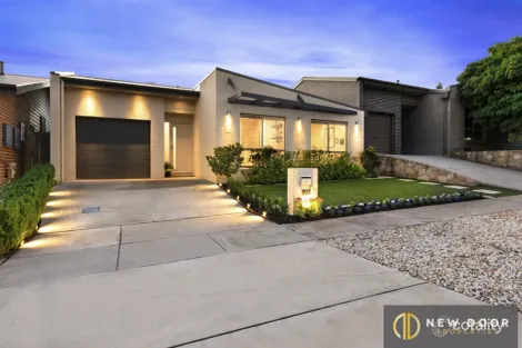 23 Gladys Lister St, Franklin, ACT 2913