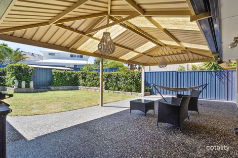 Property photo of 11 Bonito Way Sorrento WA 6020