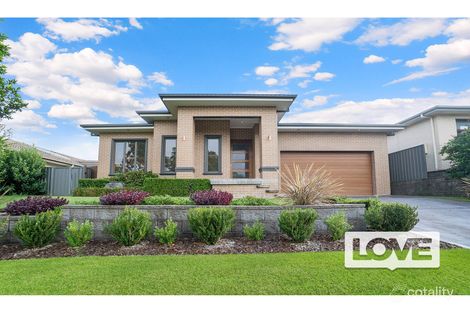 Property photo of 13 Makoro Street Fletcher NSW 2287