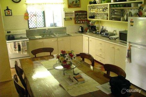 Property photo of 32 Kowinka Street White Rock QLD 4868