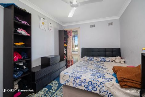 Property photo of 21 Winsford Avenue Hebersham NSW 2770