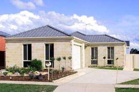 56 Leigh Dr, Pakenham, VIC 3810