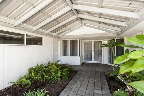 Property photo of 51 Sunningdale Chase Meadow Springs WA 6210