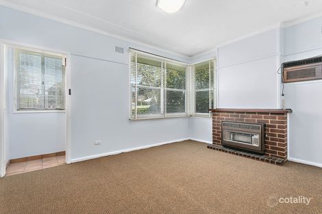 Property photo of 40 Albert Street Unanderra NSW 2526
