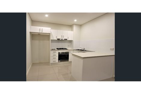 Property photo of 8/2-4 George Street Warwick Farm NSW 2170