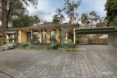 Property photo of 24 Weymar Crescent Wandin North VIC 3139