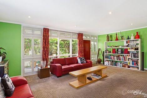 Property photo of 40 Stuart Street Mount Lofty QLD 4350