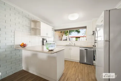 Property photo of 8/429 Griffith Road Lavington NSW 2641