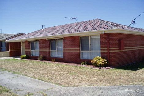 14 Symons St, Wendouree, VIC 3355