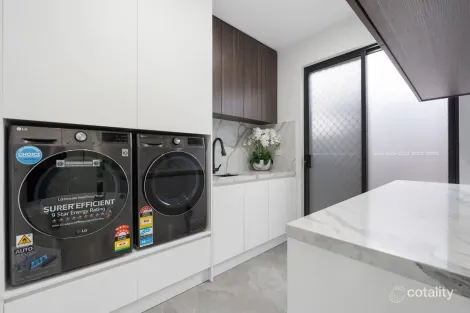 Property photo of 23 Ordinal Way Greenvale VIC 3059
