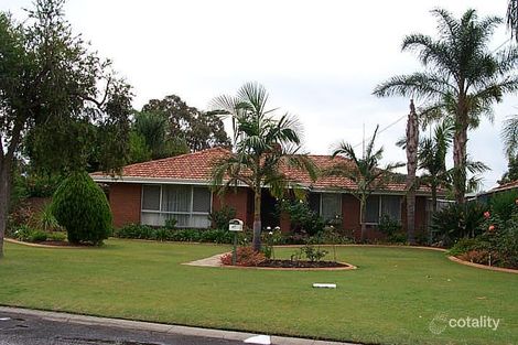 27 Ailsworth Ct, Thornlie, WA 6108