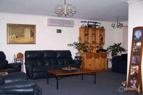 Property photo of 4 Mathis Place Ingleburn NSW 2565