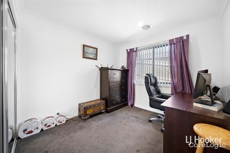 Property photo of 18 Anakie Court Ngunnawal ACT 2913