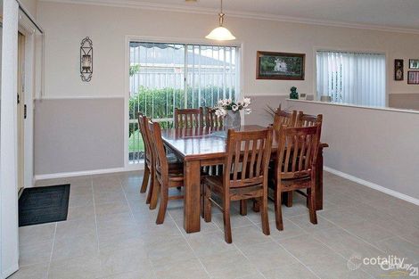 Property photo of 7 Murray Avenue Pakenham VIC 3810