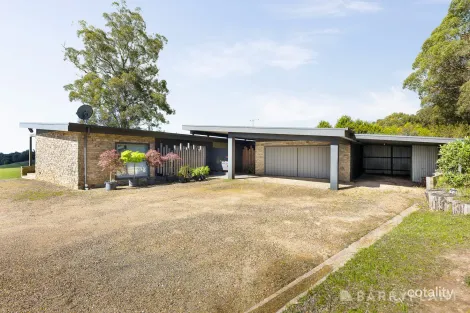88 Weber Rd, Kinglake, VIC 3763