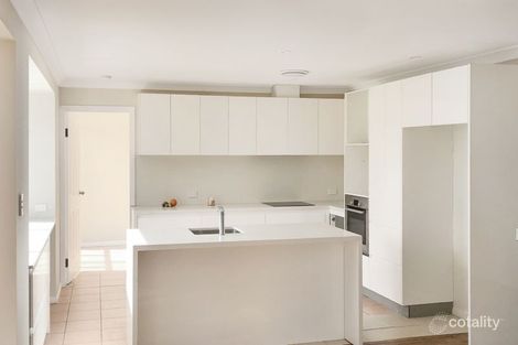 Property photo of 7 Gumleaf Close Erina NSW 2250