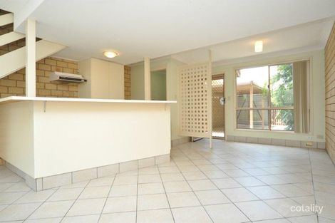 Property photo of 23/81 Olsen Avenue Labrador QLD 4215