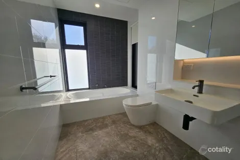 Property photo of 5/18 Glen Orme Avenue McKinnon VIC 3204