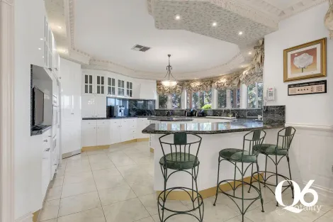 Property photo of 14 Melaleuca Close Hillside VIC 3037