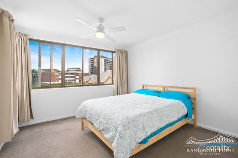 Property photo of 43/64 Thorn Street Kangaroo Point QLD 4169