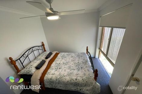 Property photo of 9B Hove Place Warnbro WA 6169
