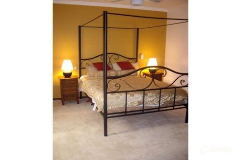 Property photo of 11 Tern Loop Yangebup WA 6164