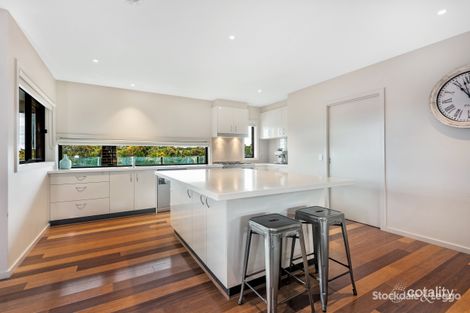 Property photo of 35 Daruma Way Batesford VIC 3213