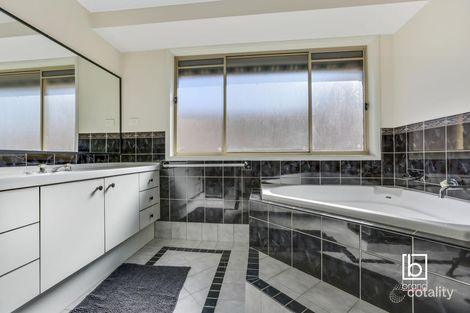Property photo of 10 Bay Vista Way Gwandalan NSW 2259