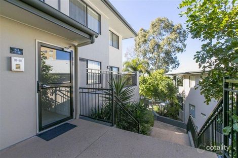 Property photo of 18/70 Norman Crescent Norman Park QLD 4170