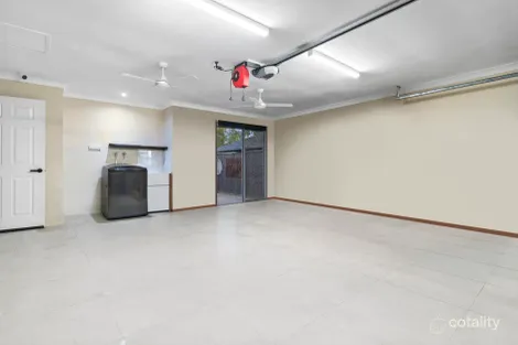 Property photo of 13 Chanel Place Durack QLD 4077