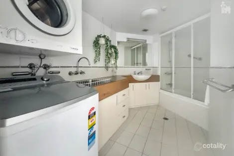 Property photo of 9/451 Esplanade Torquay QLD 4655