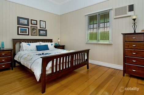 Property photo of 2 Meecham Street Grange QLD 4051