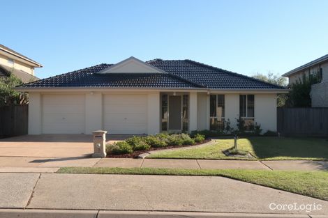 Property photo of 18 Morning Close Point Cook VIC 3030