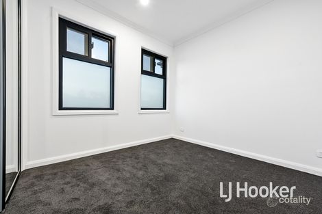 Property photo of 1/6 Crimson Drive Doveton VIC 3177